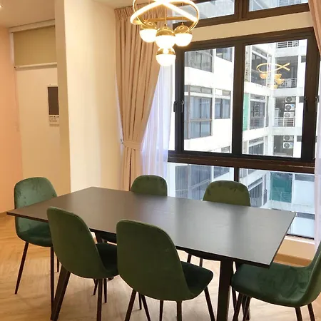 3R12Pax Fahrenheit88 B - Opposite Pavilion Kl Bukit Bintang Trx Kaite Homestay Kuala Lumpur Exterior photo