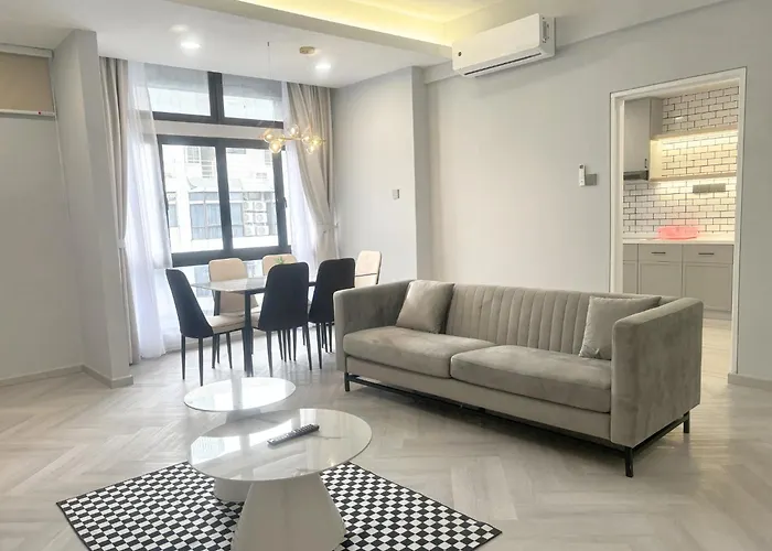 3R12Pax Fahrenheit88 B - Opposite Pavilion Kl Bukit Bintang Trx Kaite Homestay